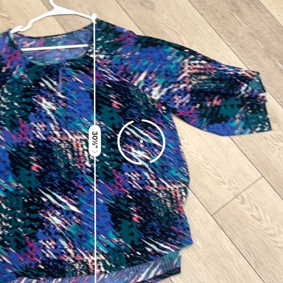 Dana Buchman XL (tags cut out) blouse Blue and Pink Abstract Women's Blouse - Picture 6 of 6